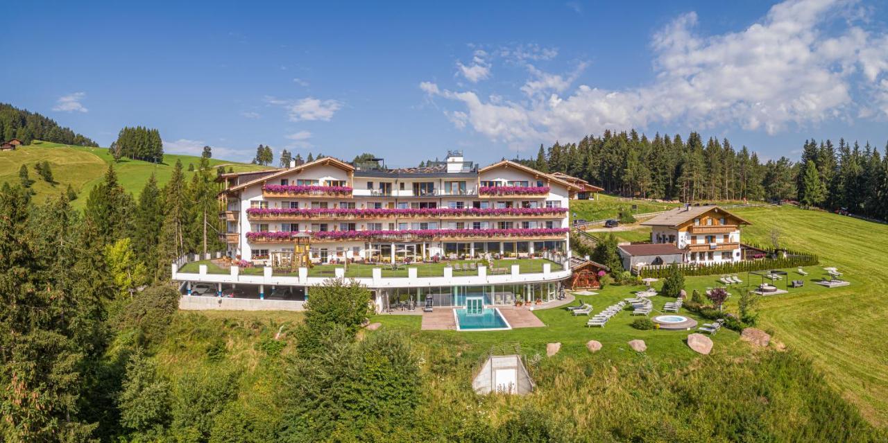 Hotel Scherlin Ortisei Exterior photo